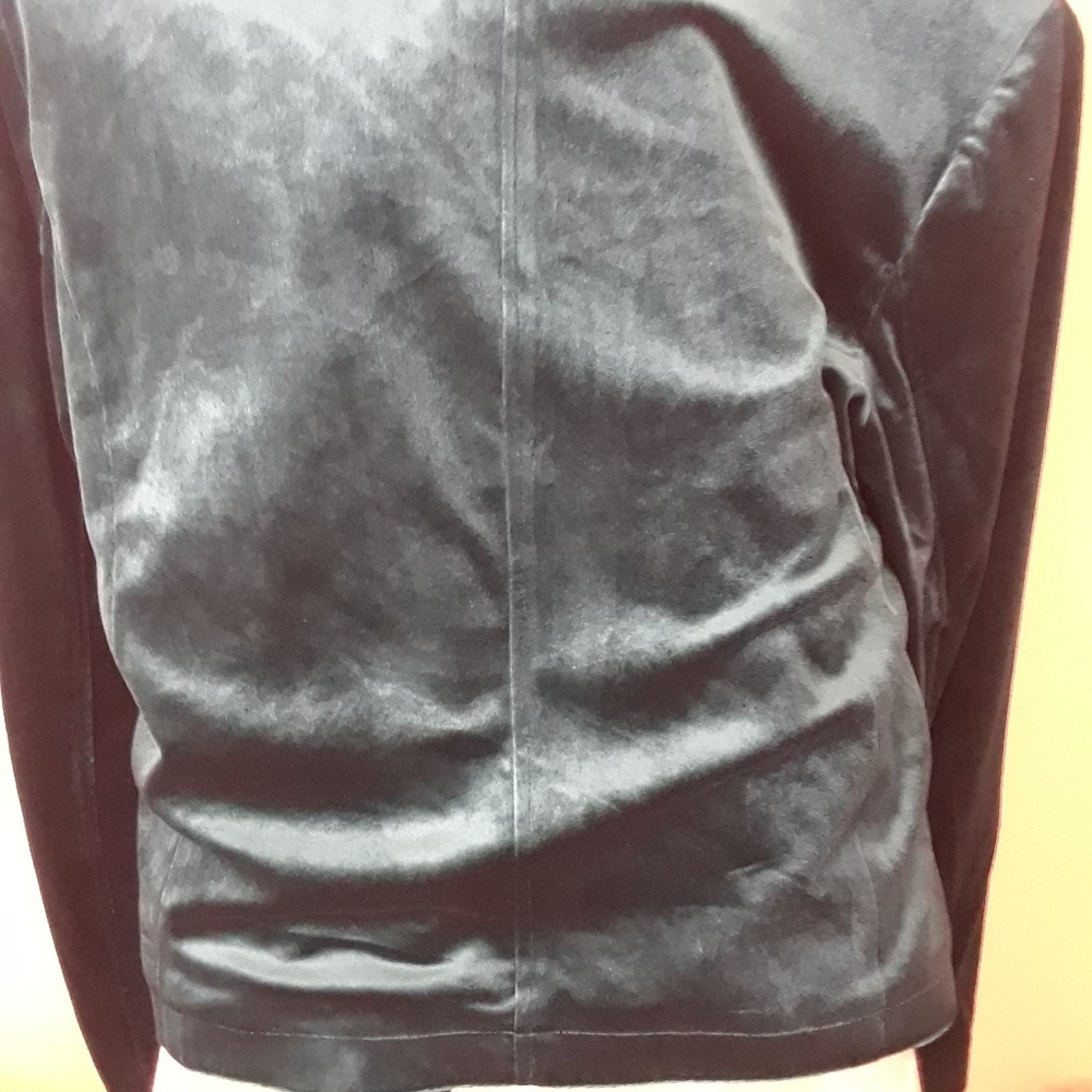 Jacket new - Picture 2 of 3